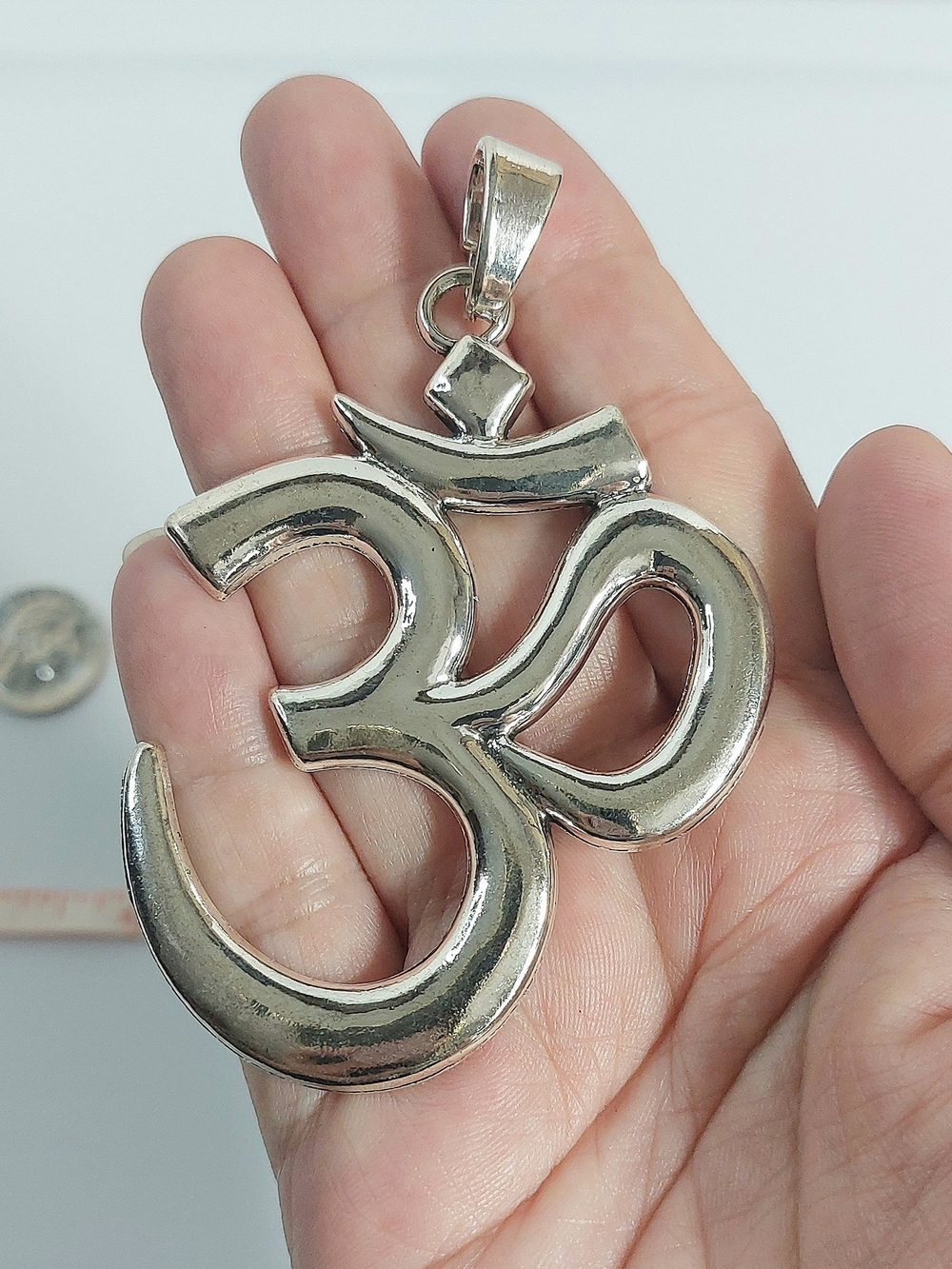 Silver Tone Om Symbol Pendant Charm with Bail - Religious No Stone